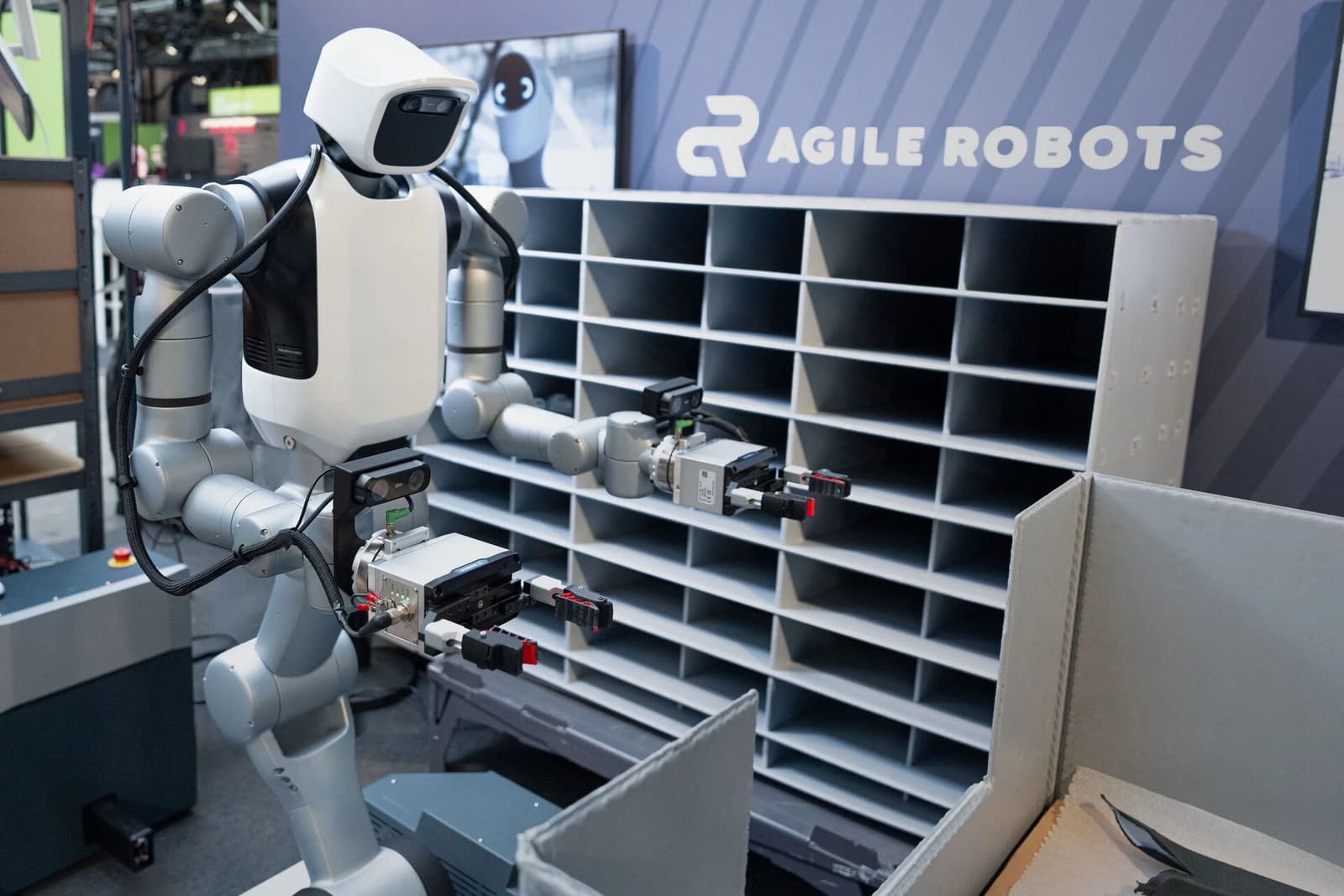 Audi Tests Agile Robots’ Mobile Humanoids for Automotive Parts Sequencing
