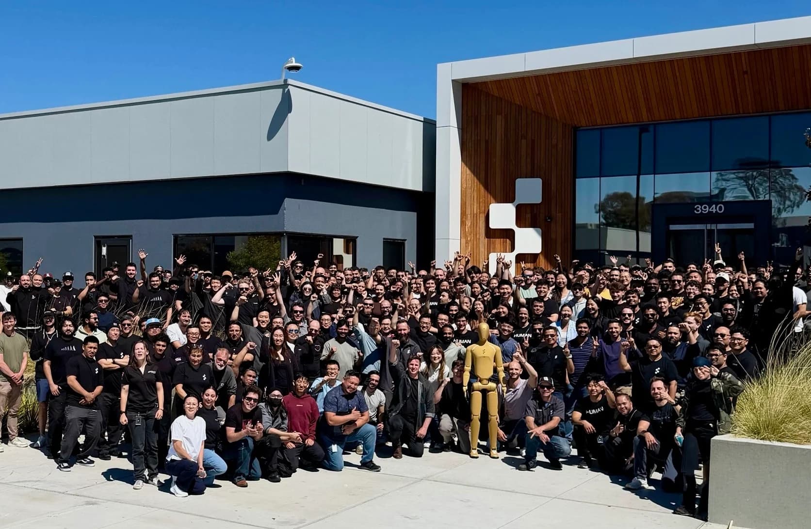 A Golden Milestone: Figure Manufactures Its 1,000th Figure 03 Humanoid
