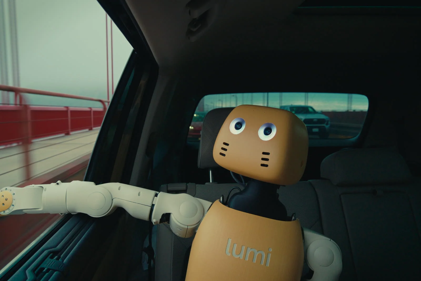 Lightberry Unveils Lumi: A $40k Interactive Humanoid Built on a Unitree Core