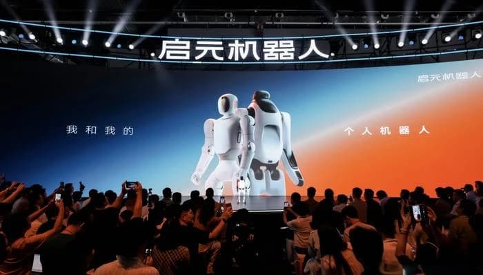 PrimeBOT Launches Personal Robots at 19,999 Yuan, Betting on Apps and Companionship