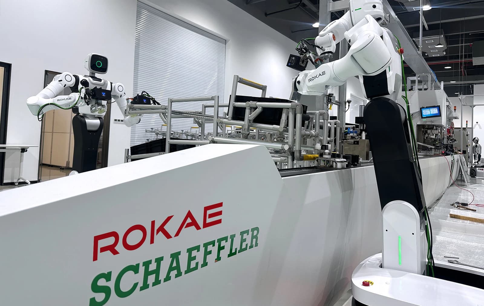 ROKAE Reports 10,000 Humanoid Arms Delivered, Identifies Schaeffler Factory Deployment